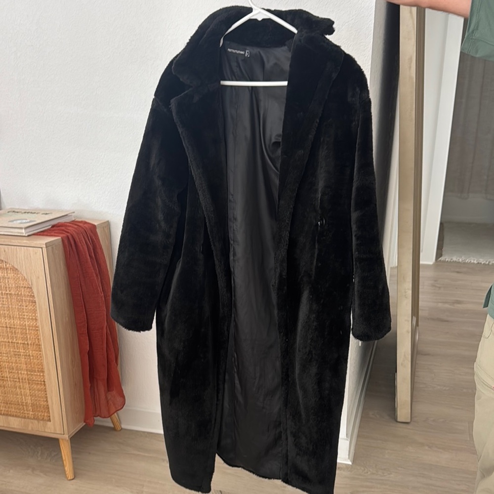 Luxurious Black Faux Fur Coat